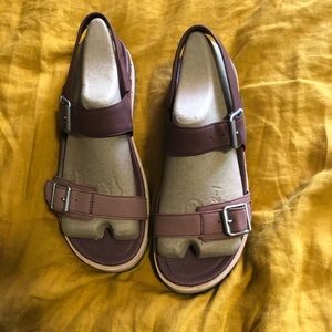 New! Merrell Juno buckle back strap womens sandals size 8